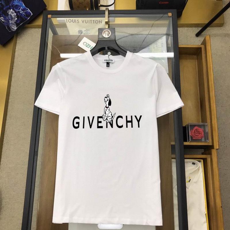 GIVENCHY Men's T-shirts 257